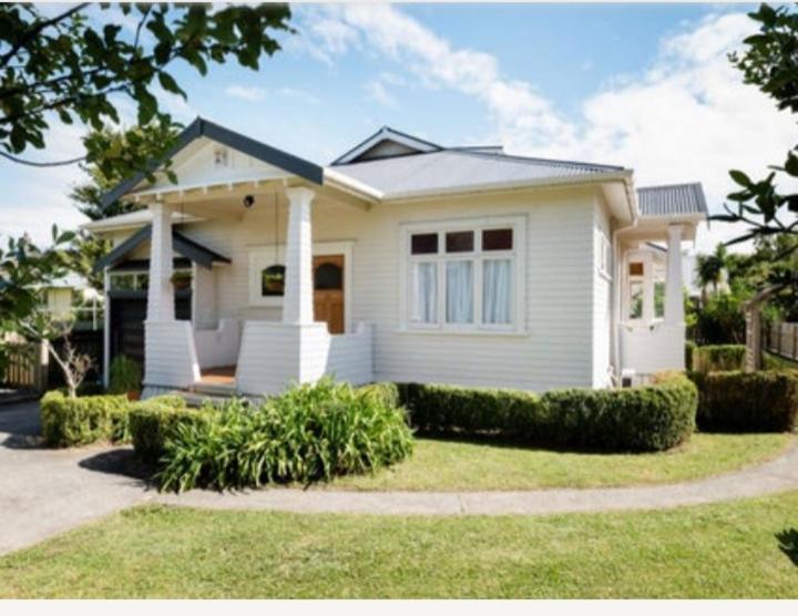 Villa Near Cbd And Globox Arena Hamilton Buitenkant foto